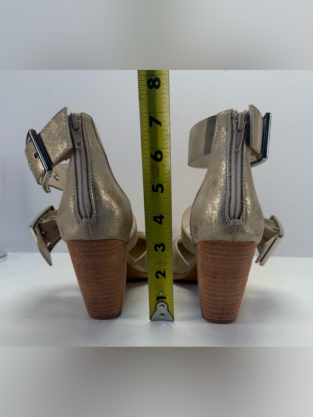 Mi Mi Hendrix Triple Buckle gold Metallic Block Heel Pumps for Women size 8 - Picture 10 of 16
